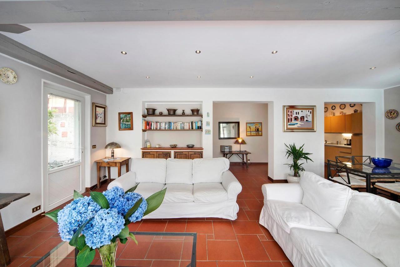 Luxury Country House Domaso Esterno foto
