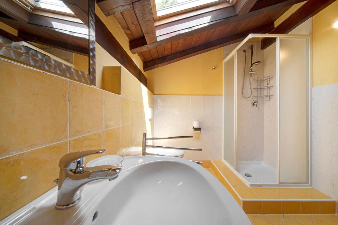 Luxury Country House Domaso Esterno foto